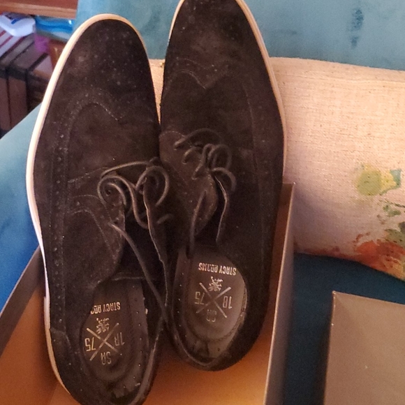 Men shoes main image 4